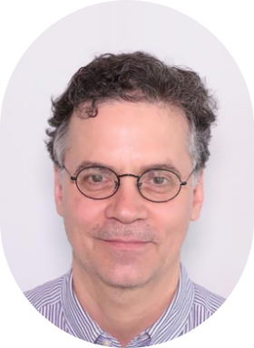 Photo de Patrick Dupuis, rédacteur en chef par intérim au magazine Coopérateur.